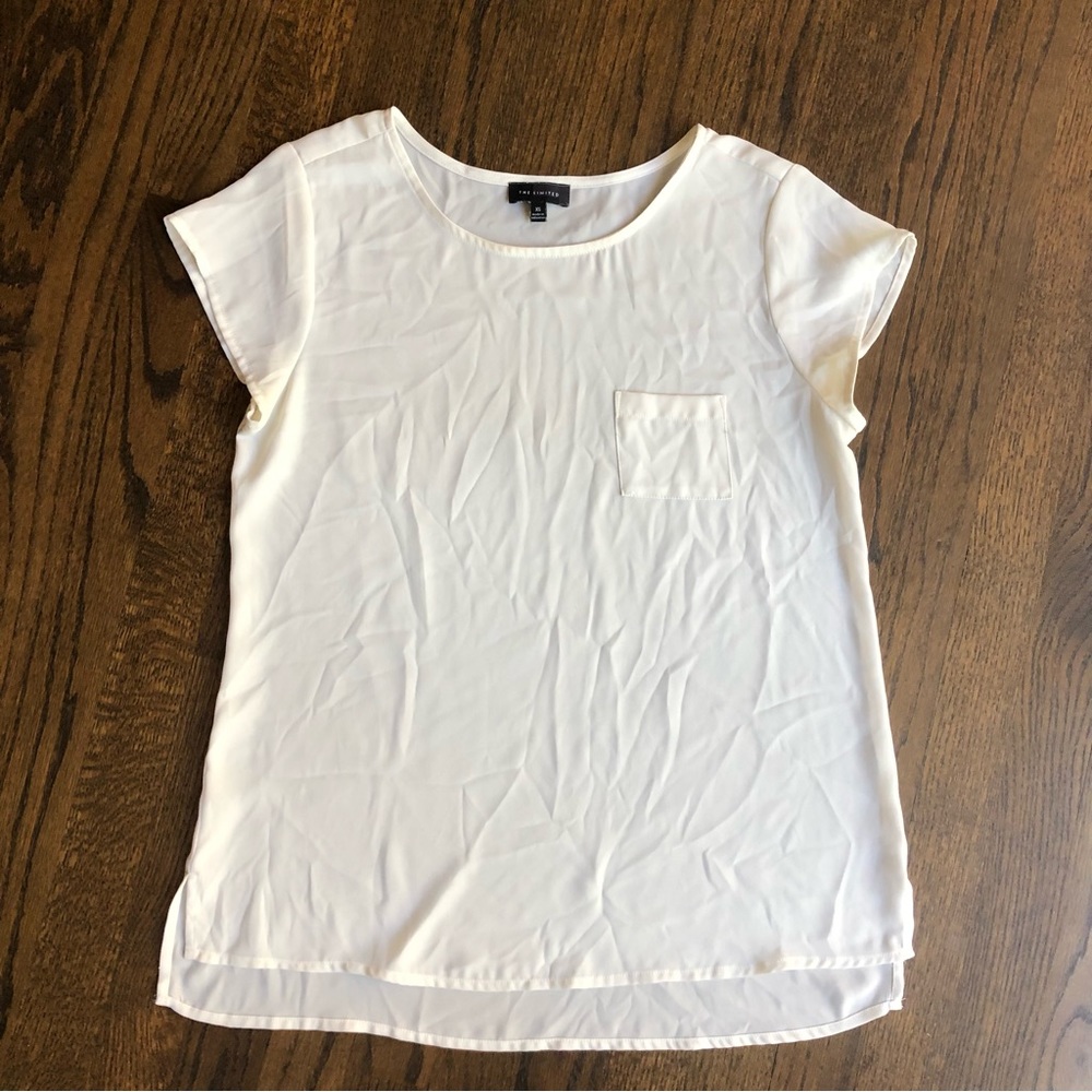 Limited short sleeve cream blouse xsmall